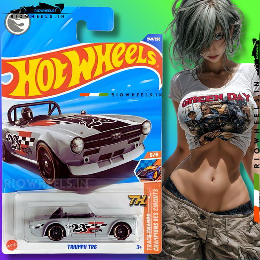 749/- || TRIUMPH TR6 - TREASURE HUNT [TH] - HOT WHEELS